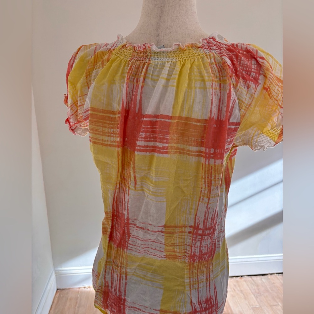 Caribbean Joe Medium Pink and Yellow Embroidered Top - Picture 4 of 5